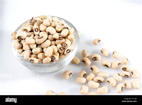 Grains ; pulses; kidney beans ; India Stock Photo - Alamy