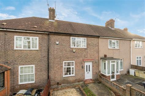 Woodbank Road Downham Bromley Br1 3 Bedroom Terraced House For Sale