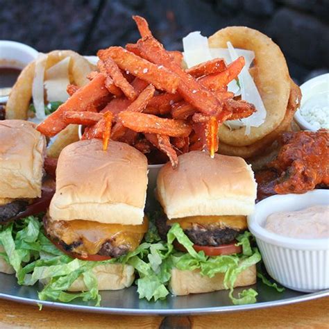 Saddle Ranch Chop House Orange Restaurant Orange Ca Opentable
