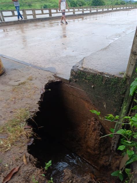 Ponte De Itajuru Est Comprometida Por Causa Da Eros O E A Ponte Da