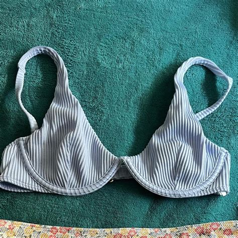 Hollister Underwire Bikini Top Baby Blue Size Small Depop