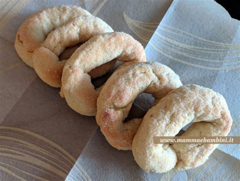 Ciambelline Al Vino Mamma E Bambini