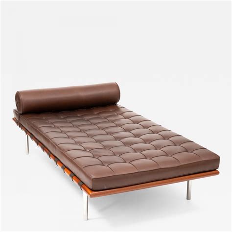 Ludwig Mies Van Der Rohe Barcelona Chaise Couch In Brown Leather By