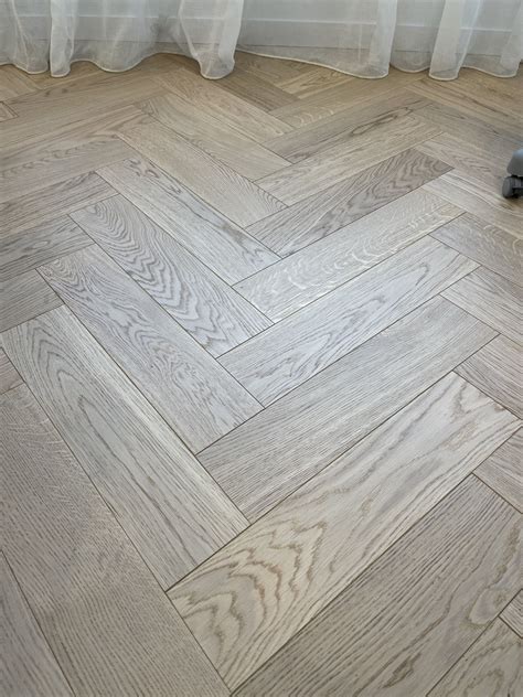 Curonians Design Parquet Herringbone | Parquet wood floor tiles, Wood floor design, Wood parquet