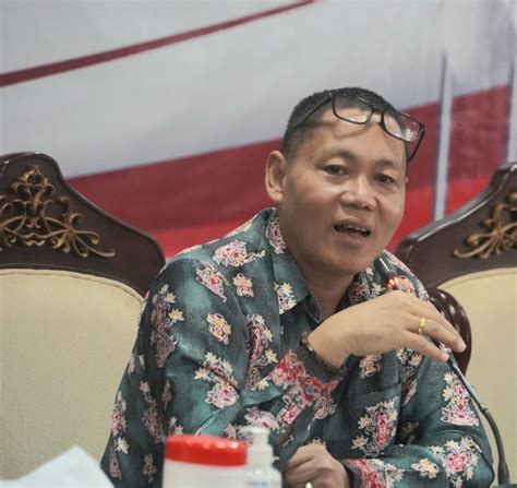 Sahli Gubernur Yuas Elko Pimpin Rapat Persiapan Peringatan Hut Ke