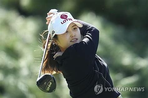 최혜진 우승 상금 26억원 Lpga 투어 최종전 첫날 3타차 5위 핸드폰닷컴