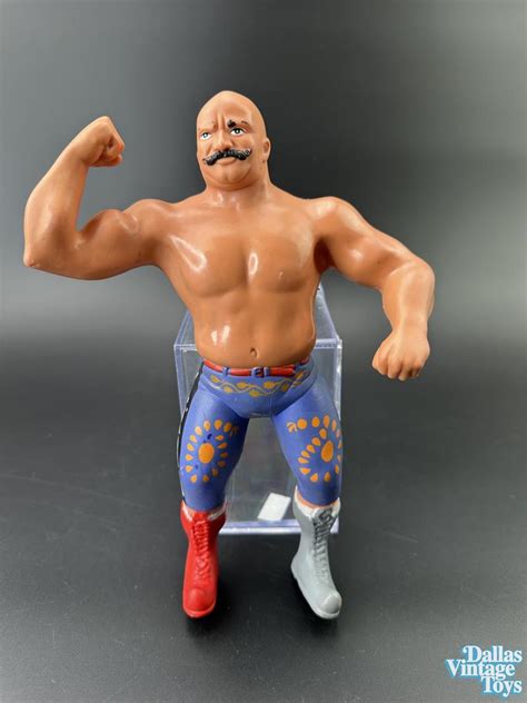 1984 Titan Sports Ljn Wrestling Superstars Iron Shiek Loose 1d