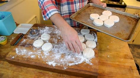 How To Make Southern Buttermilk Biscuits From Scratch Two Lucky Spoons