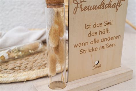 Kartenhalter Aus Holz Mit Korkenglas Kartenhalter Korken Karten