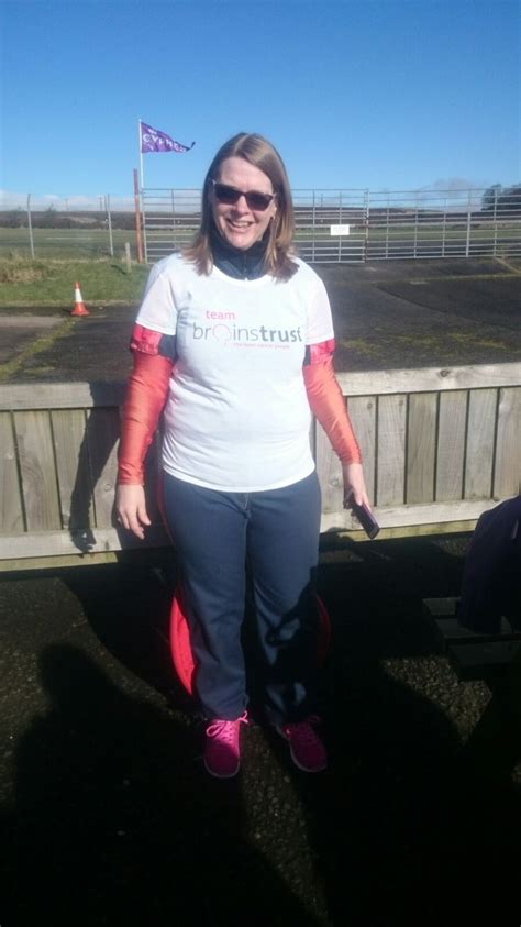 Lynns Skydiving Challenge Of A Lifetime Brainstrust Brain Tumour