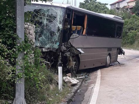 Teška nesreća kod Trebinja dvoje poginulo Јedan pacijent