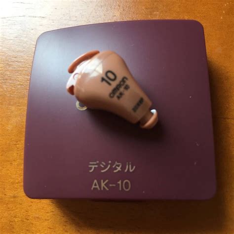 展示品 オムロン イヤメイトデジタル Akー10 デジタル式補聴器 軽度難聴者用 簡易包装 箱を畳ん 発送補聴器｜売買されたオークション