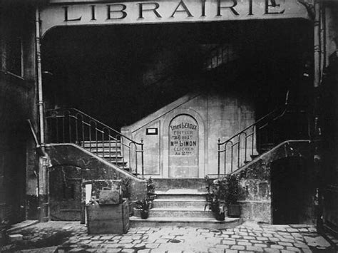 6 Lessons Eugene Atget Has Taught Me About Street Photography