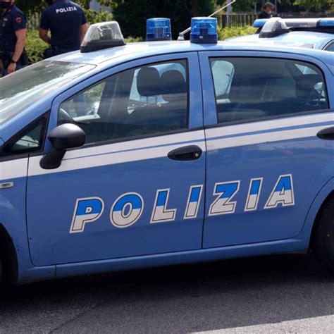 Bergamo Anziana Cadde Dal Balcone Nel Per Gli Inquirenti Fu