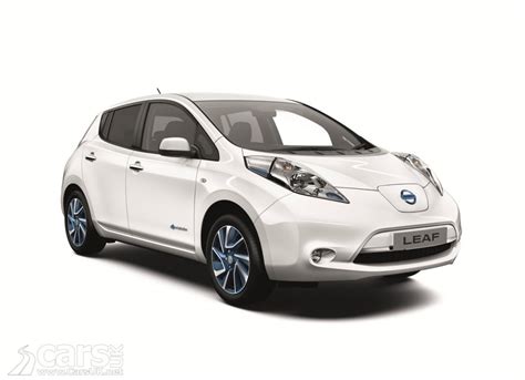 Nissan Leaf Ev Gets New Acenta Option List Price Cars Uk