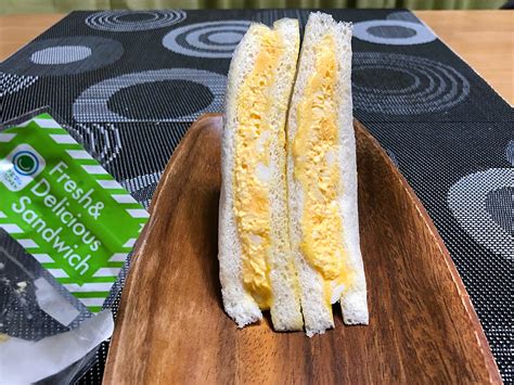 We try new improved egg salad sandwiches at FamilyMart - Japan Today