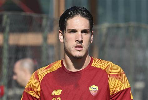 Trigoria Karsdorp E Zaniolo Ancora In Gruppo Kumbulla A Parte FOTO