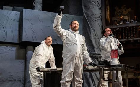 Macbeth At Shakespeares Globe Reviews West End Theatre