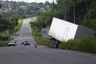 Carreta Se Solta De Cavalo Mec Nico Na Mg Em Pedro Leopoldo Mix