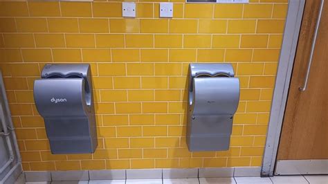 Dyson Airblade Db And Dyson Airblade Ab03 Hand Dryers At City Screen Picturehouse York 🚹 Youtube