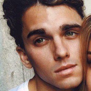 Jay Alvarrez - Age, Family, Bio | Famous Birthdays