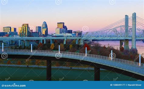 Louisville, Kentucky Skyline at Sunrise Stock Image - Image of building ...