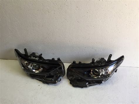 Lampa Prz D Prawy Lewy Toyota Auris Ii Lift F Za