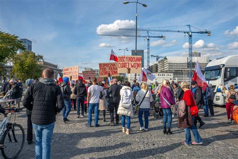 Marsz Stop Ukrainizacji Polski Warszawa Wrze Nia