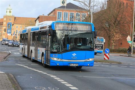 Unfall Bei Aletshausen Auto Kracht Frontal Gegen Schulbus Mit Kindern