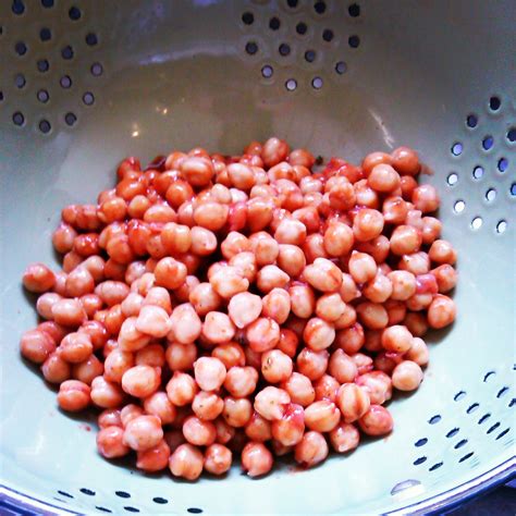 An Onion Exposed: Roasted Chickpeas
