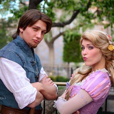 Flynn And Rapunzel Disney Face Characters Disney World Characters