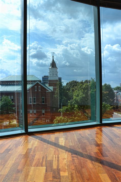 900 S Gay St Knoxville TN 37902 Riverview Tower LoopNet