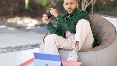 play microsoft surface