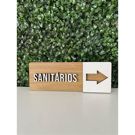 Placa De Sinalização Em Mdf SanitÁrios Com Seta Para Direita 25 X 9