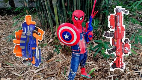 Spiderman Merah Mencari Tembak Tembakan Ak Kapten Amerika Gun