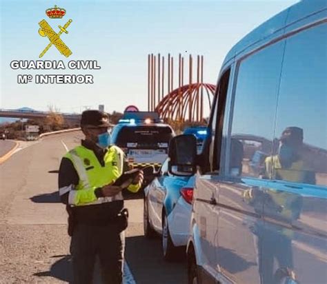 La Guardia Civil De Teruel Investiga Al Conductor De Un Vehículo Que