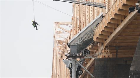 Clark Memorial Bridge Rescue Praised By Donald Trump At Rally