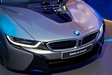 Bmws New I8 Coupé Defines Electric Hybrid Sex Appeal Carsome Malaysia