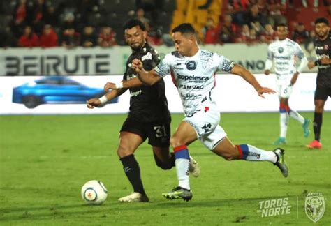 Alajuelense Se Impone A San Carlos En Una Noche De Reivindicaci N De