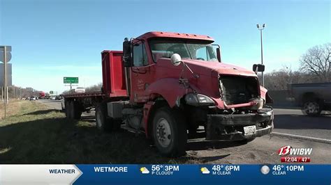 Crash Involving Two Semis In Construction Area Slows Traffic On I 70 In West Topeka Youtube