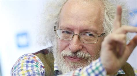 Маргинальный сын Венедиктова плюет на закон и желает смерти другим ...