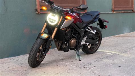 2020 Honda CB650R first ride review: Little Honda, big mood - CNET