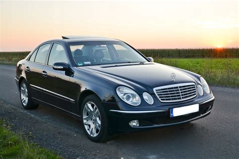 Mercedes W211 E500 - 7438582559 - oficjalne archiwum allegro