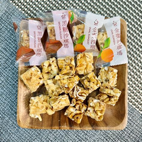 宜蘭名產伴手禮推薦橘之鄉黑糖沙琪瑪、金棗沙琪瑪，一口酥小包裝，傳統古早味點心，辦公室下午茶零食
