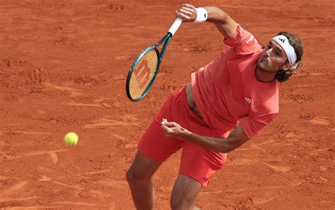 Stefanos Tsitsipas Lance La Quête Dun Troisième Titre à Monte Carlo Et