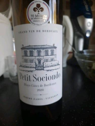 Vignobles Gabriel Co Petit Sociondo Blaye Côtes de Bordeaux Vivino