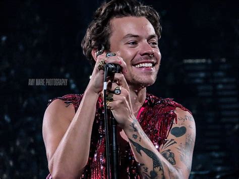 Harry Styles Kicks Off Love On Tour In Las Vegas HD Wallpaper Pxfuel