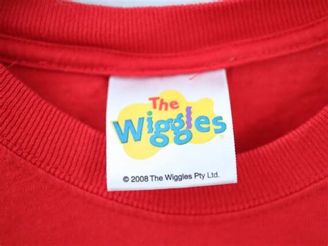 Vintage 00s The Wiggles Live! kids red T-shirts / Siz… - Gem