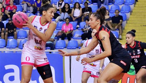 Sesi Araraquara vence 1º jogo dos playoffs da LBF Portal Morada