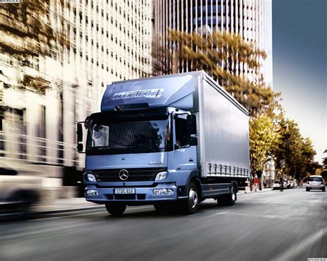 mercedes atego фото